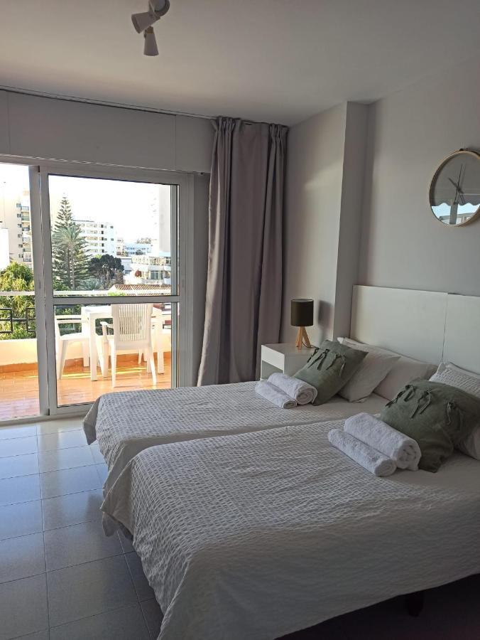 Carihuela Nucleo Cristal Apartment Torremolinos Exterior photo